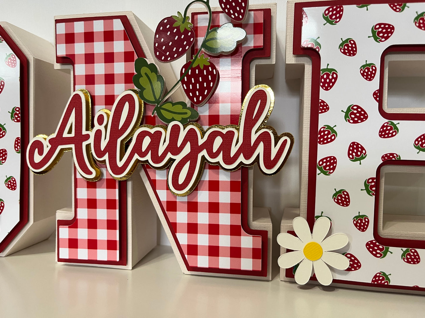 Strawberry 3D letter