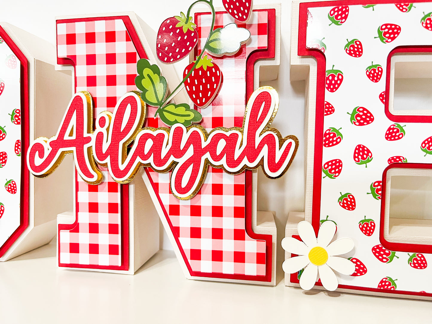 Strawberry 3D letter
