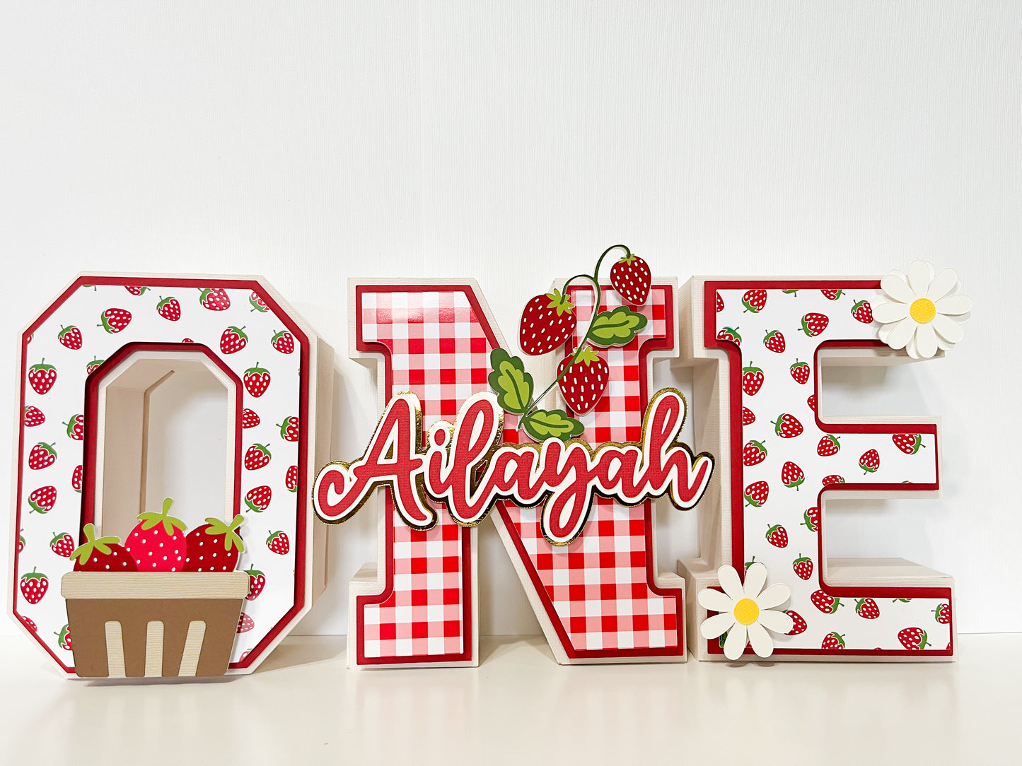 Strawberry 3D letter
