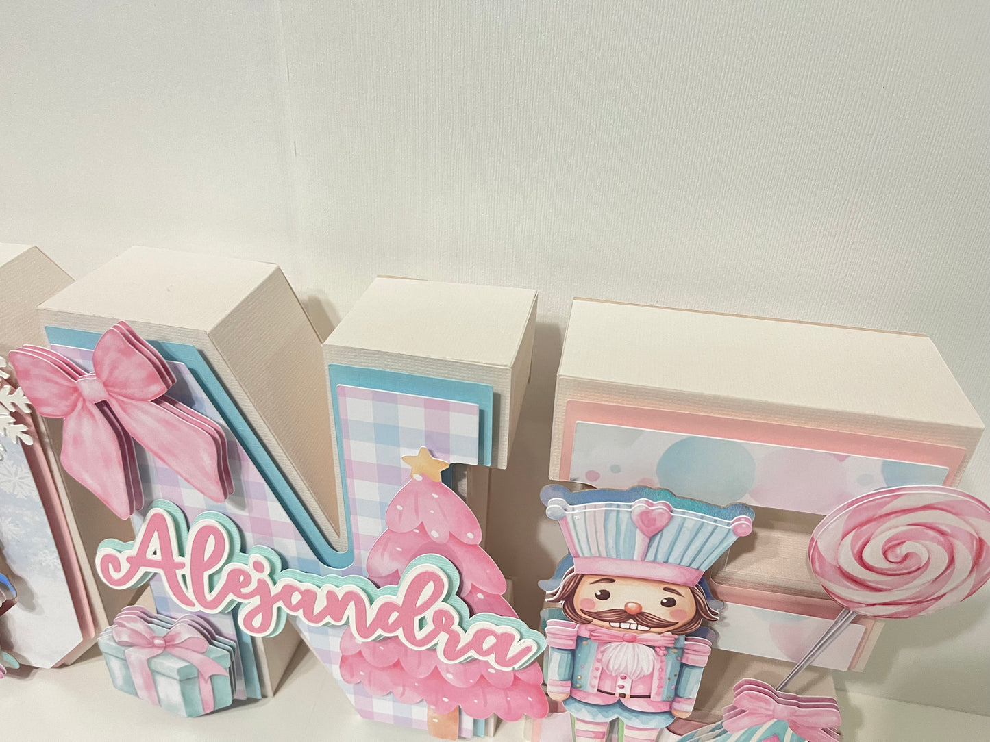 Nutcracker 3D letter